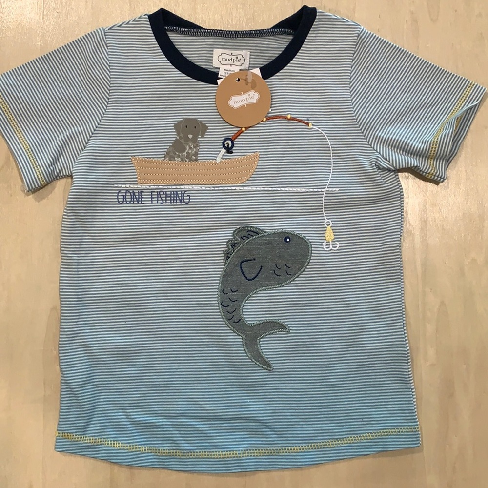 NWT Mudpie 2T-3T “Gone Fishing” Short Sleeve Shirt